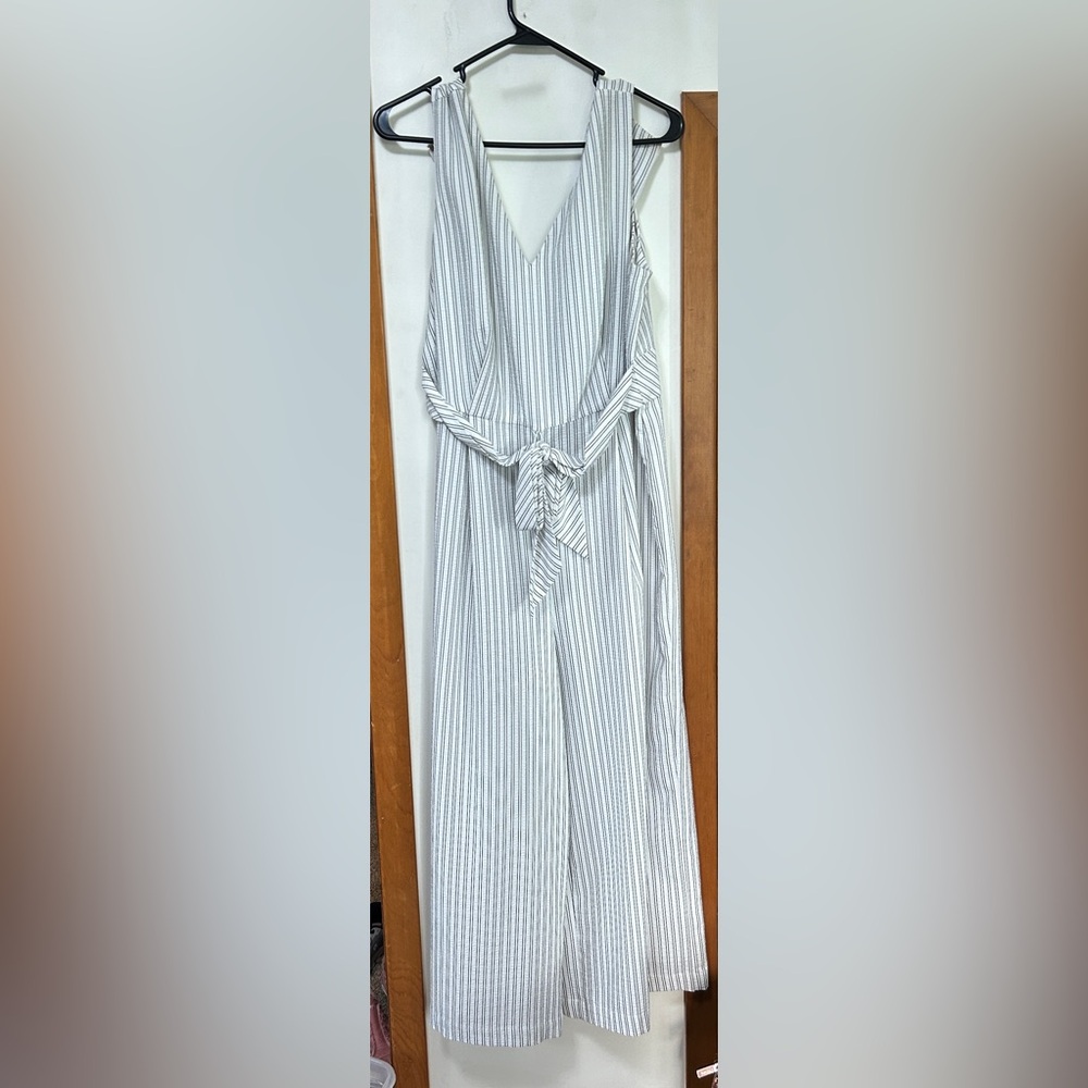Women’s size 14 Calvin Klein jumpsuit. Wide leg with waist cinching belt